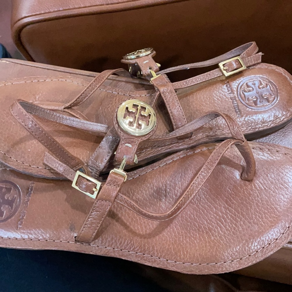 TORY BURCH Sandals